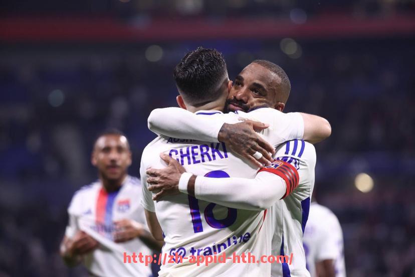 HTH华体会APP下载-如何在英超球衣上印制球员名字?